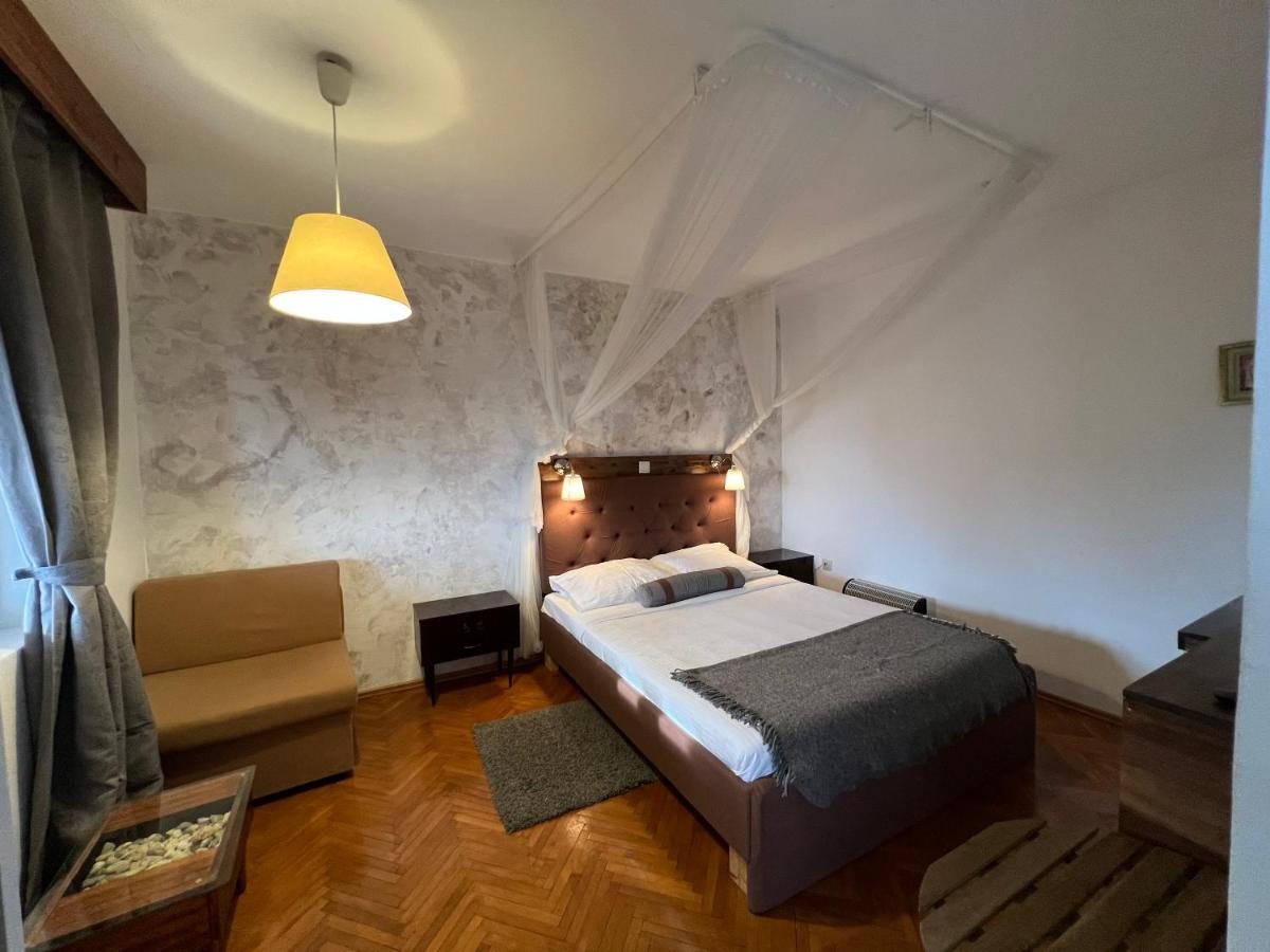 Guest House Mediterranea Pakoštane Exteriér fotografie